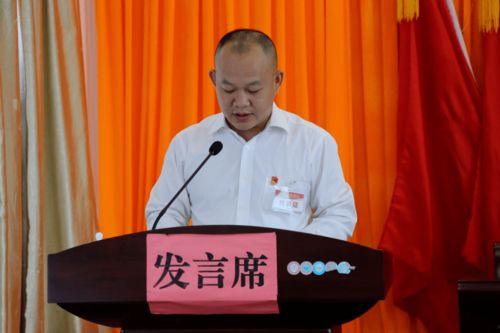 真千金吃瓜成团宠免费全集,吃瓜成团宠，免费全集大放送！  第2张